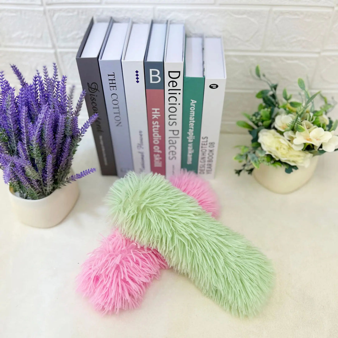 Self-Bite Strip for Cats